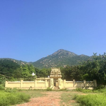 Tiruvannāmalai Sathya Guest House المظهر الخارجي الصورة